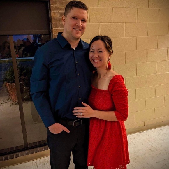 Meet your Posher, Sasha - Picture 2 of 3